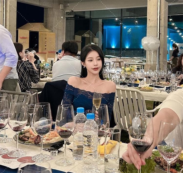 한국 동대문 새로운 품격 몸매 가꾸기 디스플레이 몸 보트넥 오프숄더 무거운 작업 레이스 타이트 스커트 점프 슈트 미니 스커트 여성 상세 이미지 14