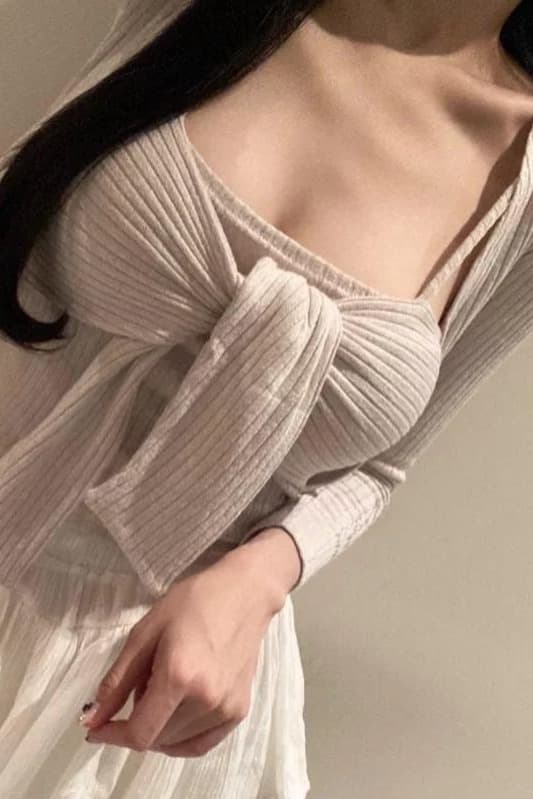 한국 동대문 새로운 품격 몸매 가꾸기 순수한 욕망 바람 고급 센스 나사 매듭 슬립 쇼트 스타일 긴팔 오픈 가디건 투피스 세트 이미지 6