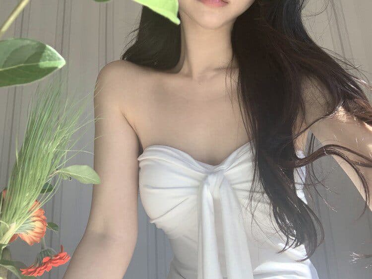 한국 동대문 새로운 품격 몸매 가꾸기 이슬 어깨끈 패드 레이스업 mo 가슴 다용도 민소매 만나는 조끼 티셔츠 여성 상세 이미지 12