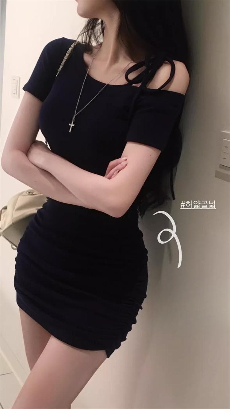 한국 동대문 새로운 품격 몸매 가꾸기 허리 수축 디스플레이 몸 비스듬한 칼라 오프숄더 디자인 센스 반팔 타이트 스커트 드레스 상세 이미지 3