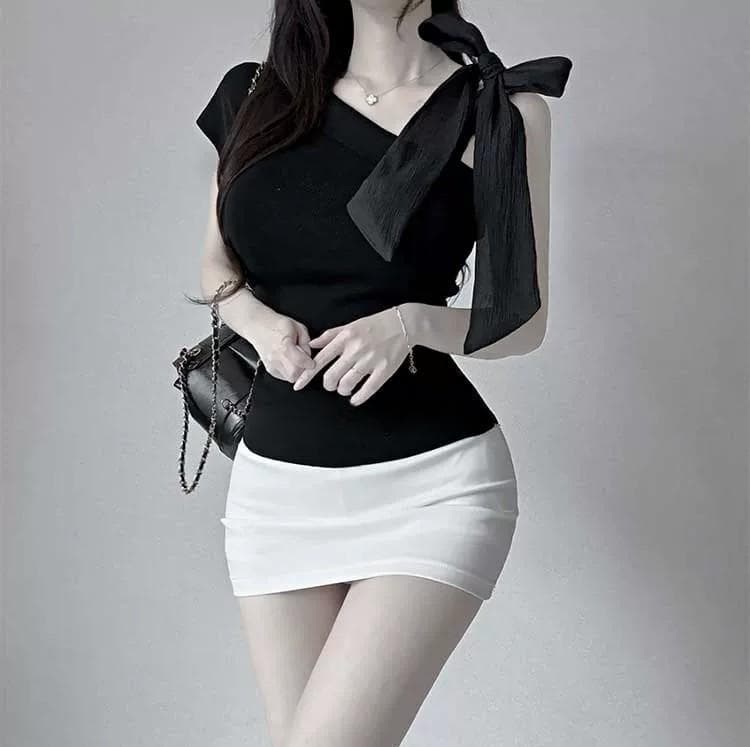한국 동대문 새로운 품격 비스듬한 칼라 오프숄더 몸매 가꾸기 허리 수축 주름 디스플레이 몸 스트랩 니트 스웨터 티셔츠 여성 상세 이미지 10