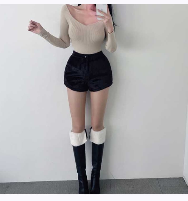 한국 동대문 새로운 품격 몸매 가꾸기 V넥 수 있습니다. 오프숄더 타이트 디스플레이 몸 다용도 긴팔 기본 셔츠 티셔츠 여성 상세 이미지 6
