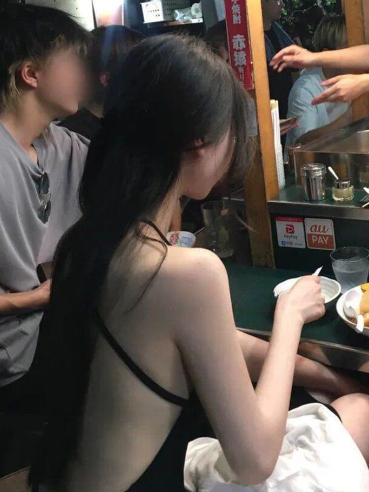 한국 새로운 품격 휴가 행침 목 백리스 몸매 가꾸기 디스플레이 몸 벨트 패드 롱 코트 다용도 민소매 타이트 스커트 드레스 이미지 3