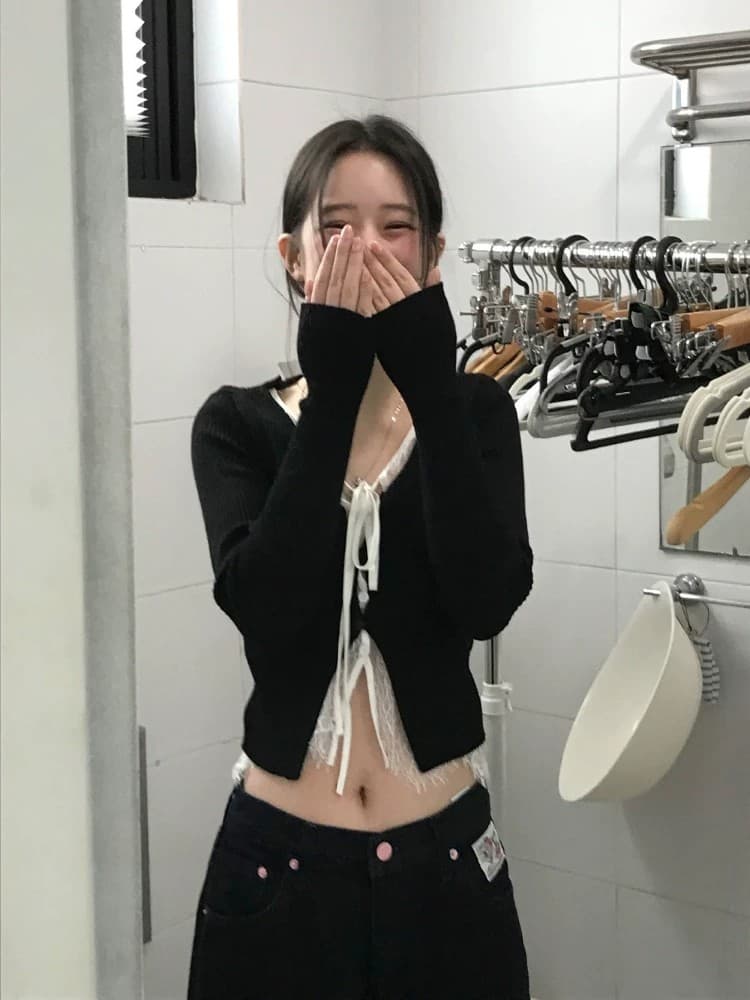 한국 동대문 새로운 품격 레이스 조각 순수한 욕망 디자인 센스 레이스업 페이크 레이어드 긴팔 니트 티셔츠 여성 이미지 4