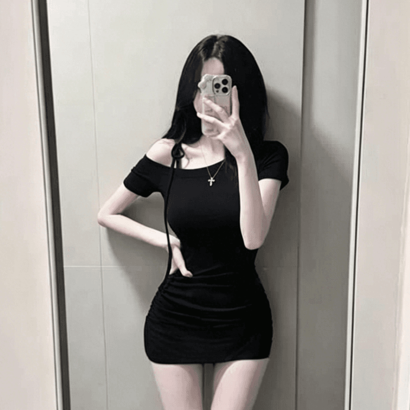 한국 동대문 새로운 품격 몸매 가꾸기 허리 수축 디스플레이 몸 비스듬한 칼라 오프숄더 디자인 센스 반팔 타이트 스커트 드레스 이미지 3