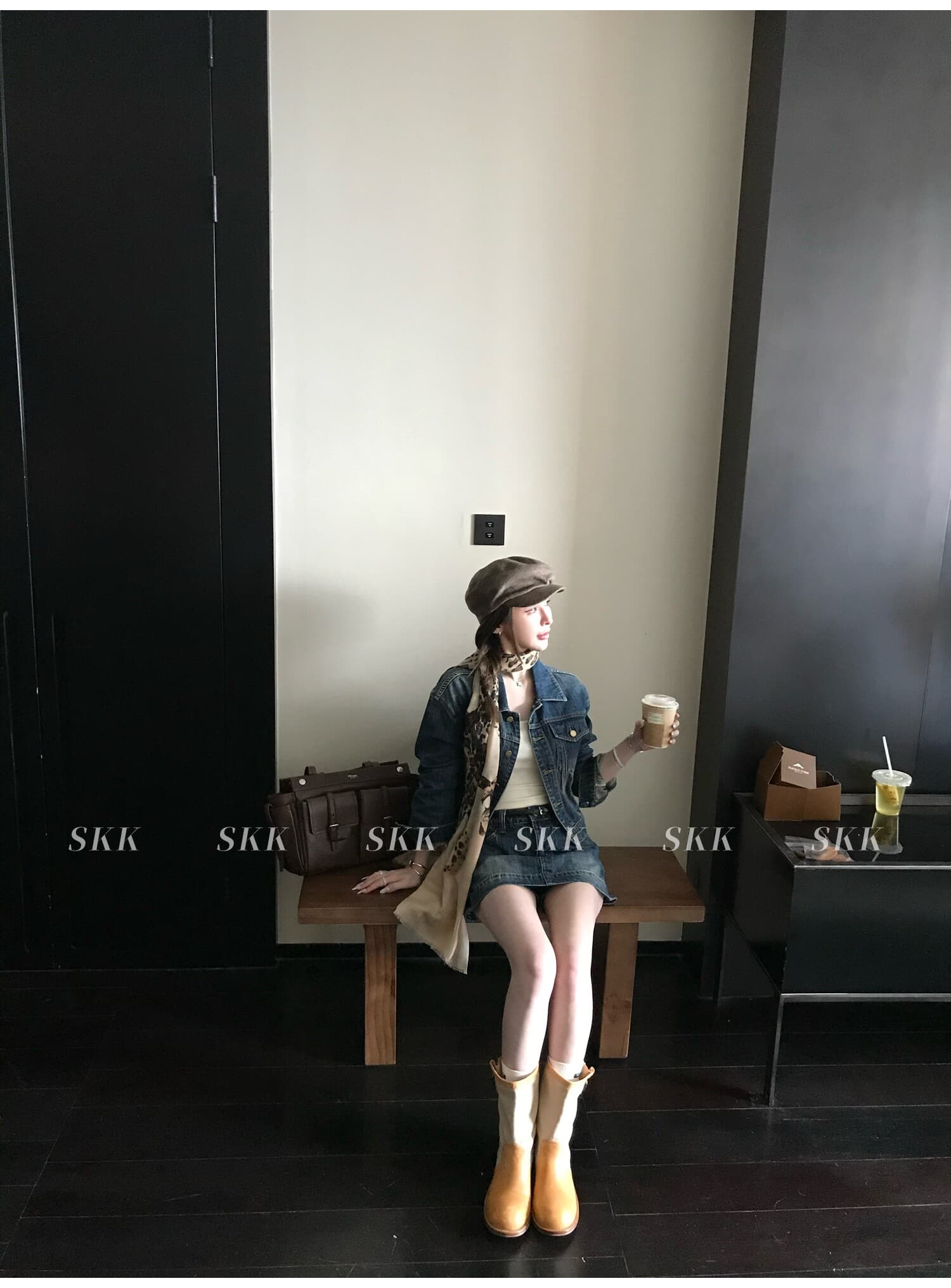 skk store 느슨함 타닌 핫걸 워싱 블루 면 부드러운 느슨함 자기 접촉 데님 재킷 미니 스커트 세트 여성 이미지 3