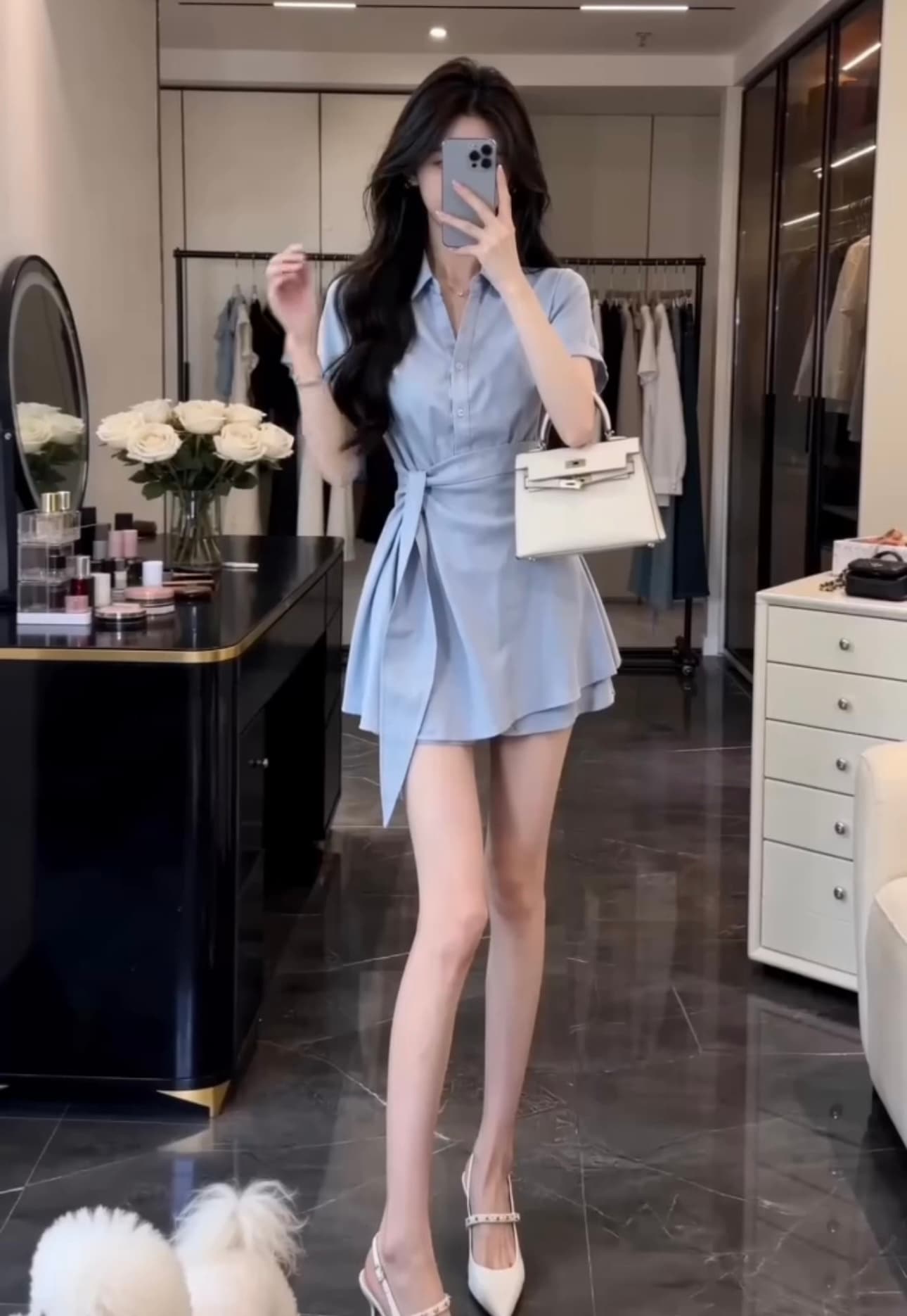 초여름 작은 치마 아이들 2026 새로운 불규칙 스트랩 허리 수축 작은 키 셔츠 드레스 반바지 세트 이미지 2