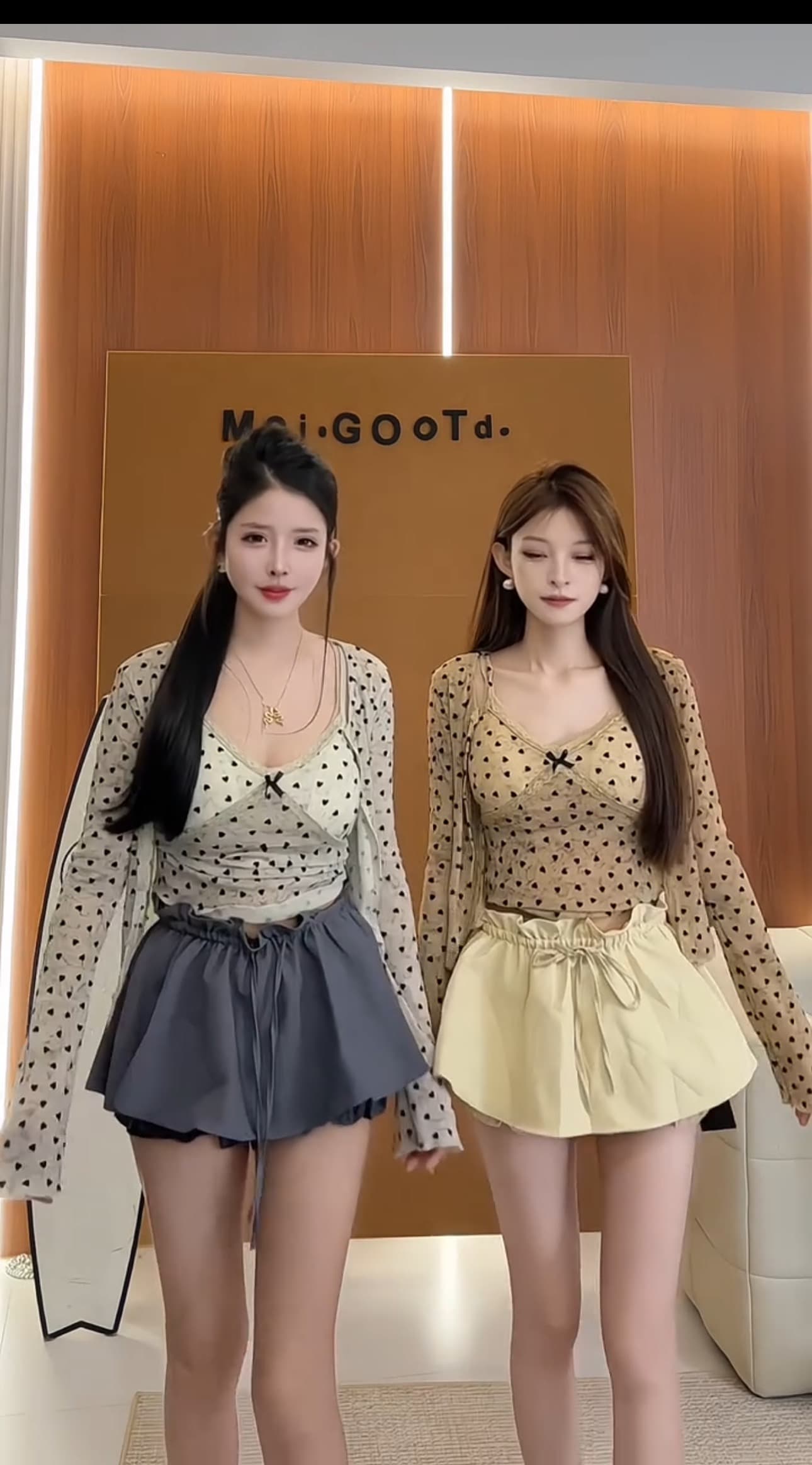 2026 새로운 여름 그레이트 통해보기 가져 가라. 전체 집합 녹색 도트 무늬 슬립 오픈 가디건 치마 세트 상세 이미지 1