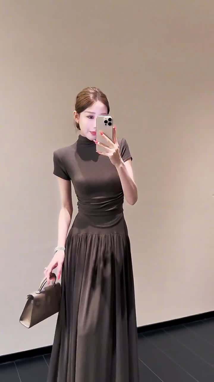 한 부서 부드러운 바람 반하이넥 반팔 티셔츠 반신 치마 세트 여성 조기 가을 착용 가져 가라. 품격 슬림해 보이는 투피스 세트 이미지 4