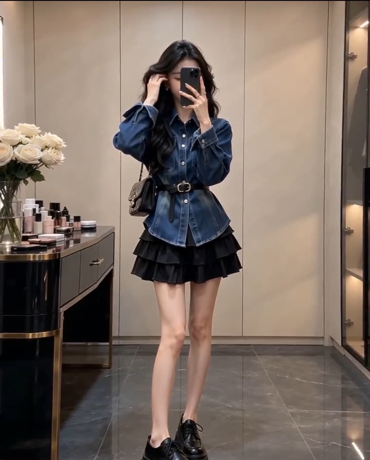 자이언트 잘 생긴 이른 가을 착용 가져 가라. 전체 집합 홍콩 스타일 레트로 허리 수축 폴로 칼라 데님 맨위 미니 스커트 투피스 세트 이미지 5