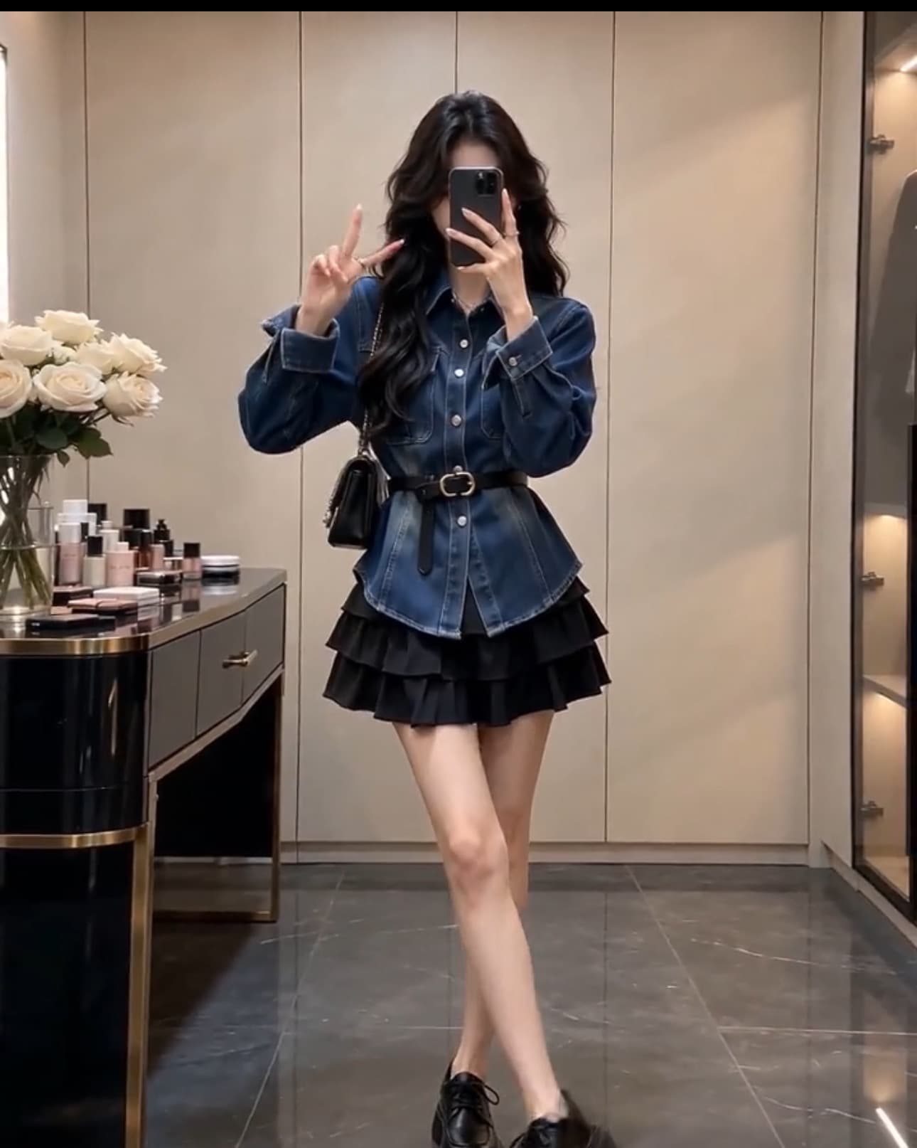 자이언트 잘 생긴 이른 가을 착용 가져 가라. 전체 집합 홍콩 스타일 레트로 허리 수축 폴로 칼라 데님 맨위 미니 스커트 투피스 세트 상세 이미지 2