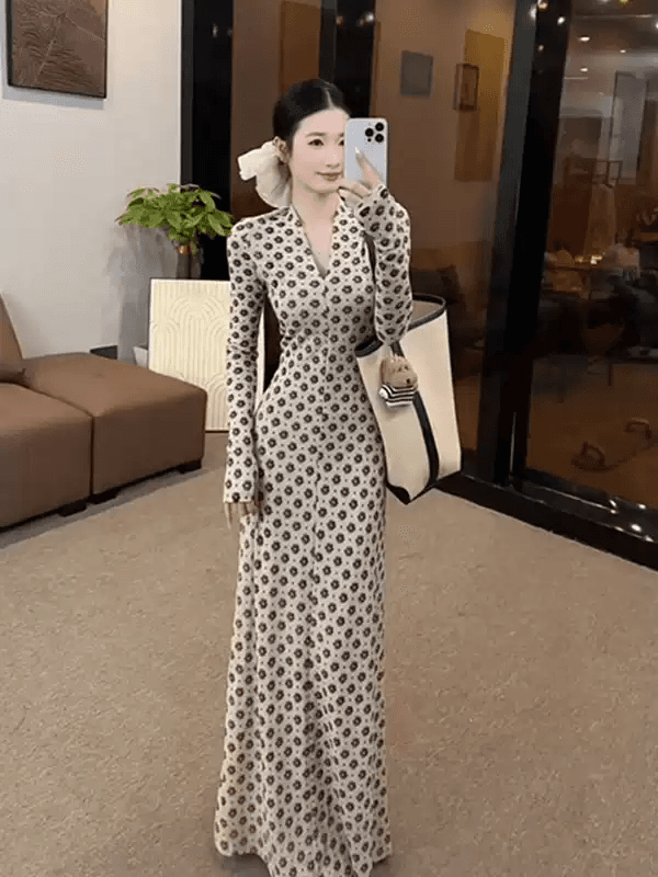출산 착용 가을 긴팔 몸매 가꾸기 치마 프린트 드레스 품격 V넥 슬림해 보이는 길다 그룹 상세 이미지 4