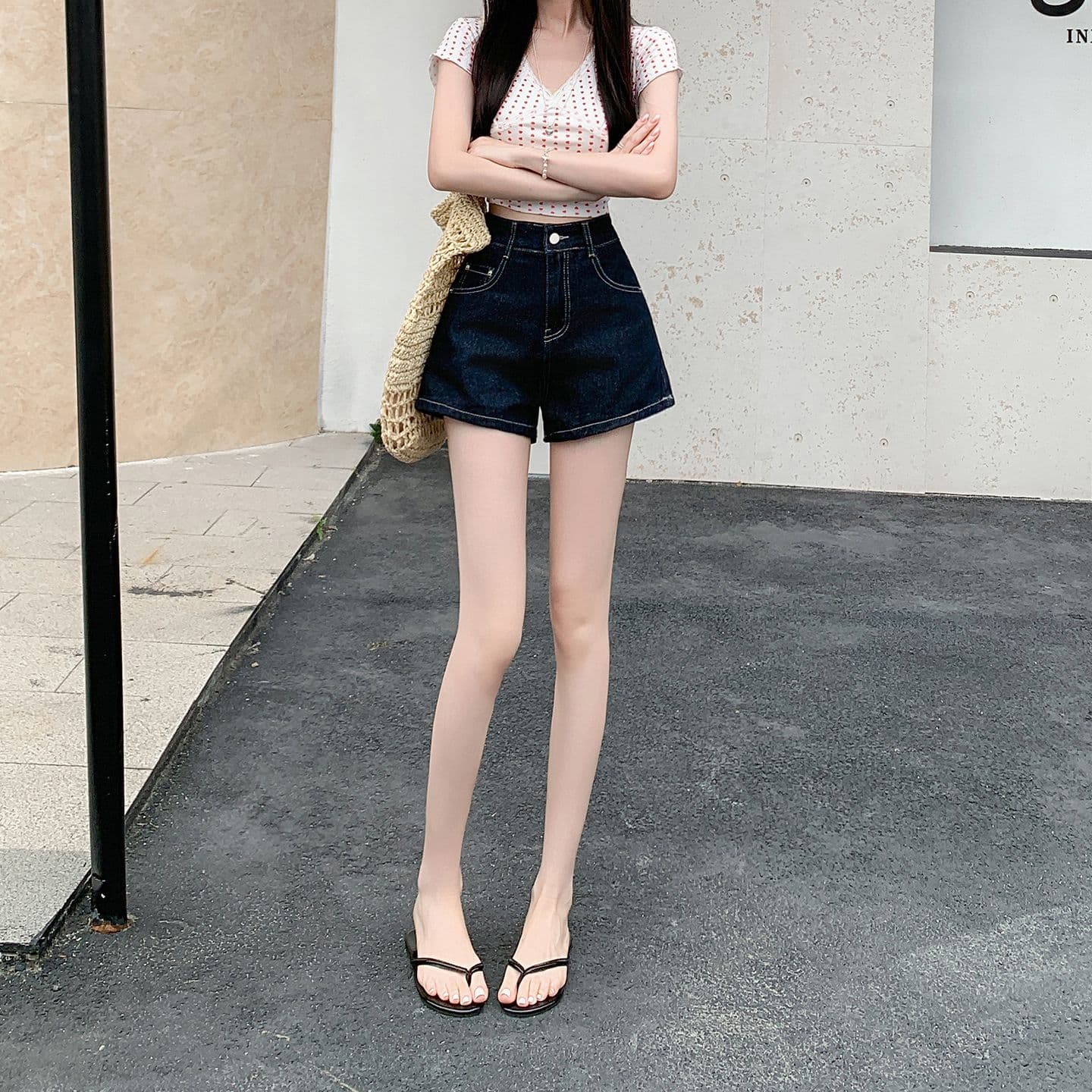 실사 여름 새로운 진한 파란색 데님 반바지 여성 배 종류 몸 슬림해 보이는 하이웨이스트 한 마디 넓은 다리 핫 바지 상세 이미지 4