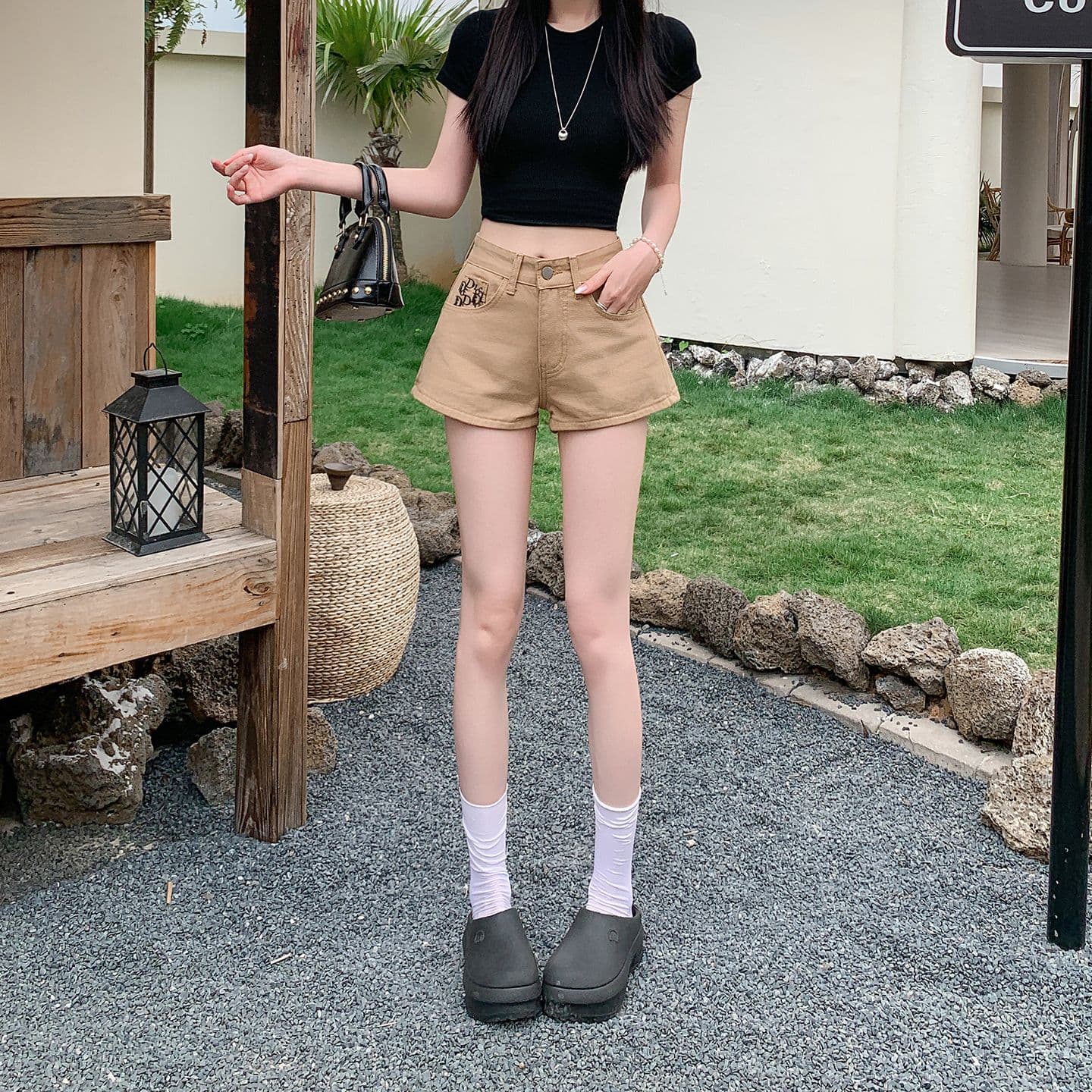 실사 정가 카키 색 자수 데님 반바지 여성 여름 새로운 하이웨이스트 루즈핏 넓은 다리 한 마디 바지 핫 바지 트렌디 상세 이미지 3
