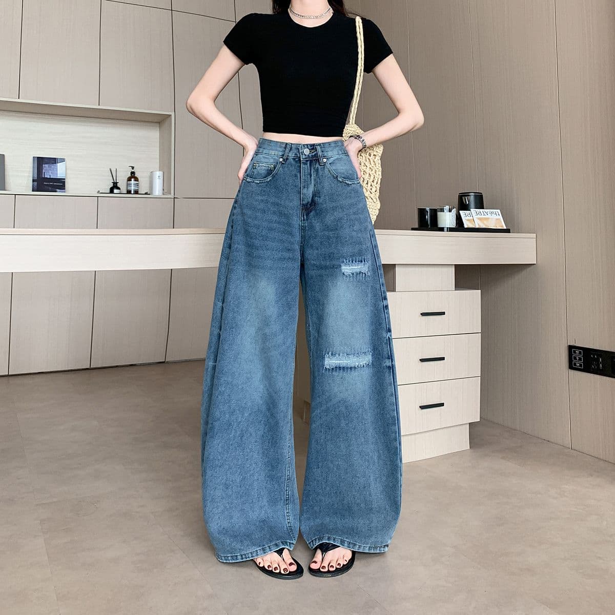 실사 정가 파란색 워싱 찢어진 부분 청바지 여성 여름 디자인 센스 캐주얼 바지 루즈핏 스트레이트 와이드 레그 팬츠 상세 이미지 6