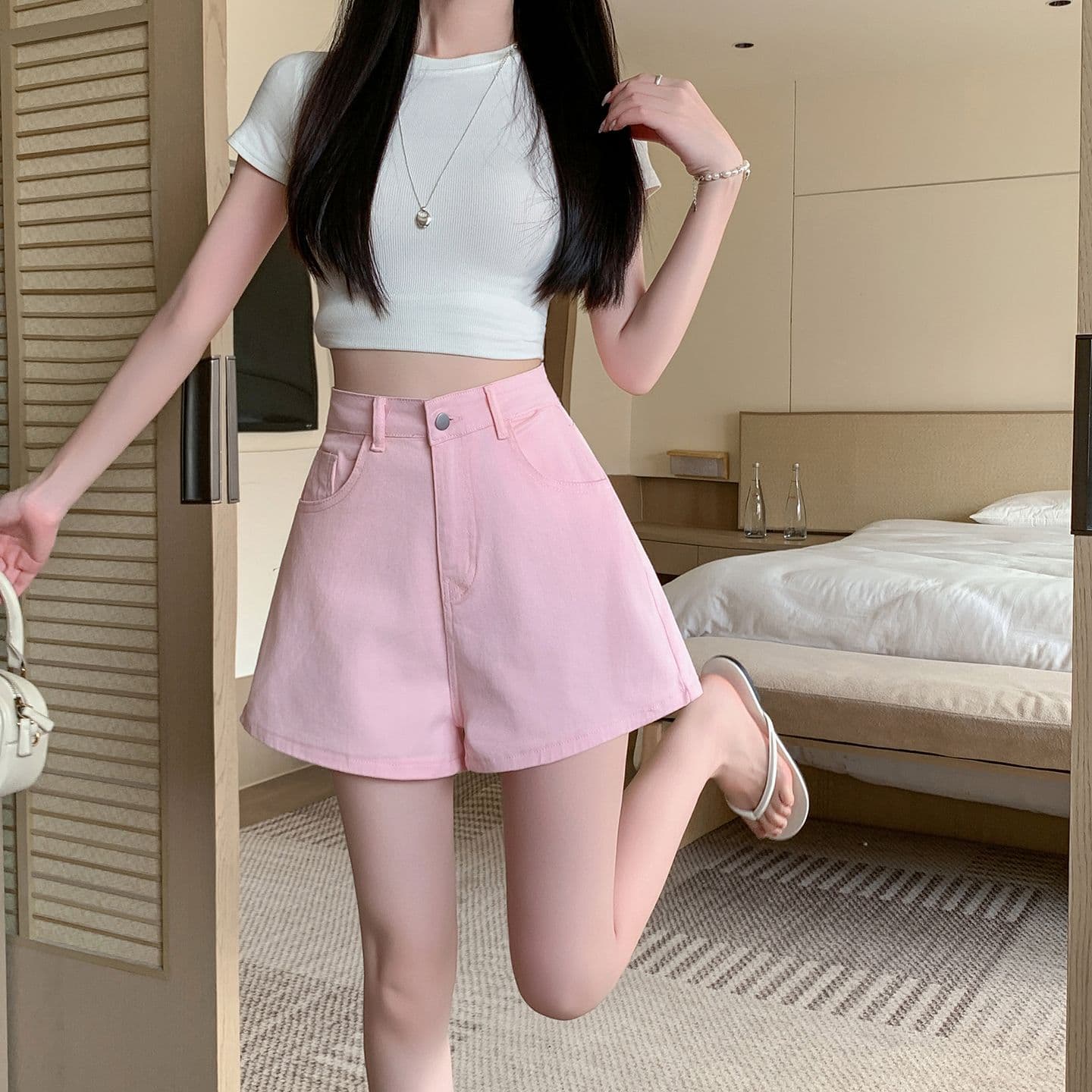 실사 정가 꽃 자수 데님 반바지 여성 여름 새로운 루즈핏 슬림해 보이는 핫걸 한 마디 바지 넓은 다리 핫 바지 상세 이미지 7