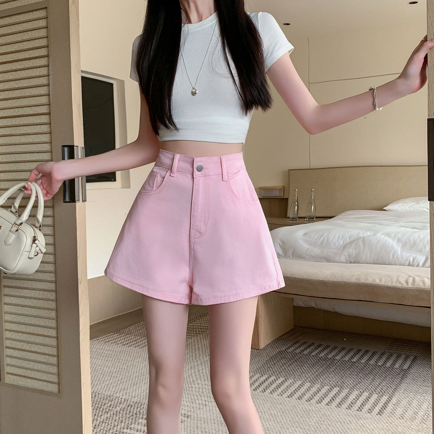 실사 정가 꽃 자수 데님 반바지 여성 여름 새로운 루즈핏 슬림해 보이는 핫걸 한 마디 바지 넓은 다리 핫 바지 상세 이미지 8