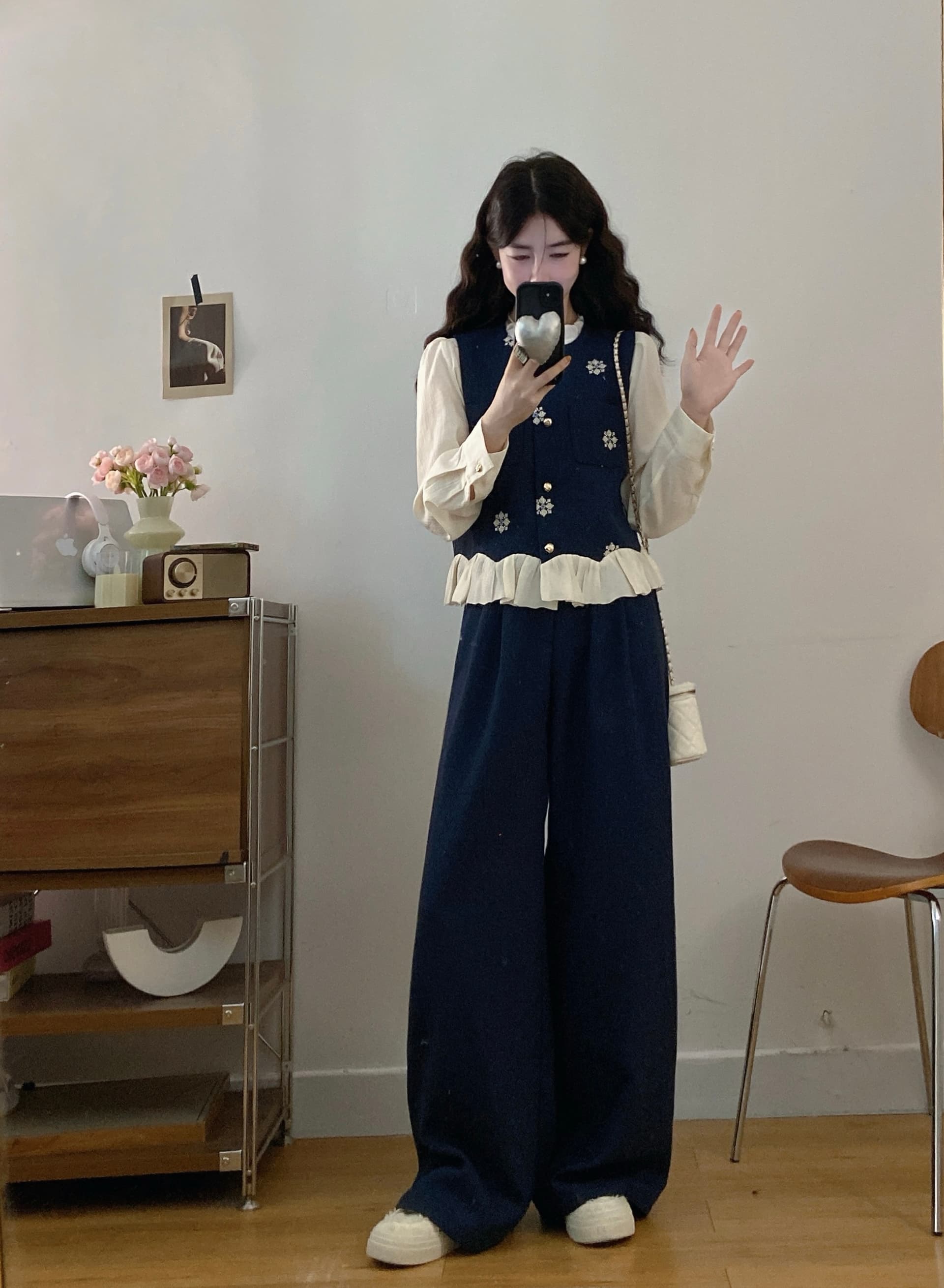 실사 통통한 여동생 빅 사이즈 여성 의류 가을 겨울 새로운 연령 감소 슬림해 보이는 패션 셔츠 베스트 와이드 레그 팬츠 세 조각 세트 상세 이미지 9