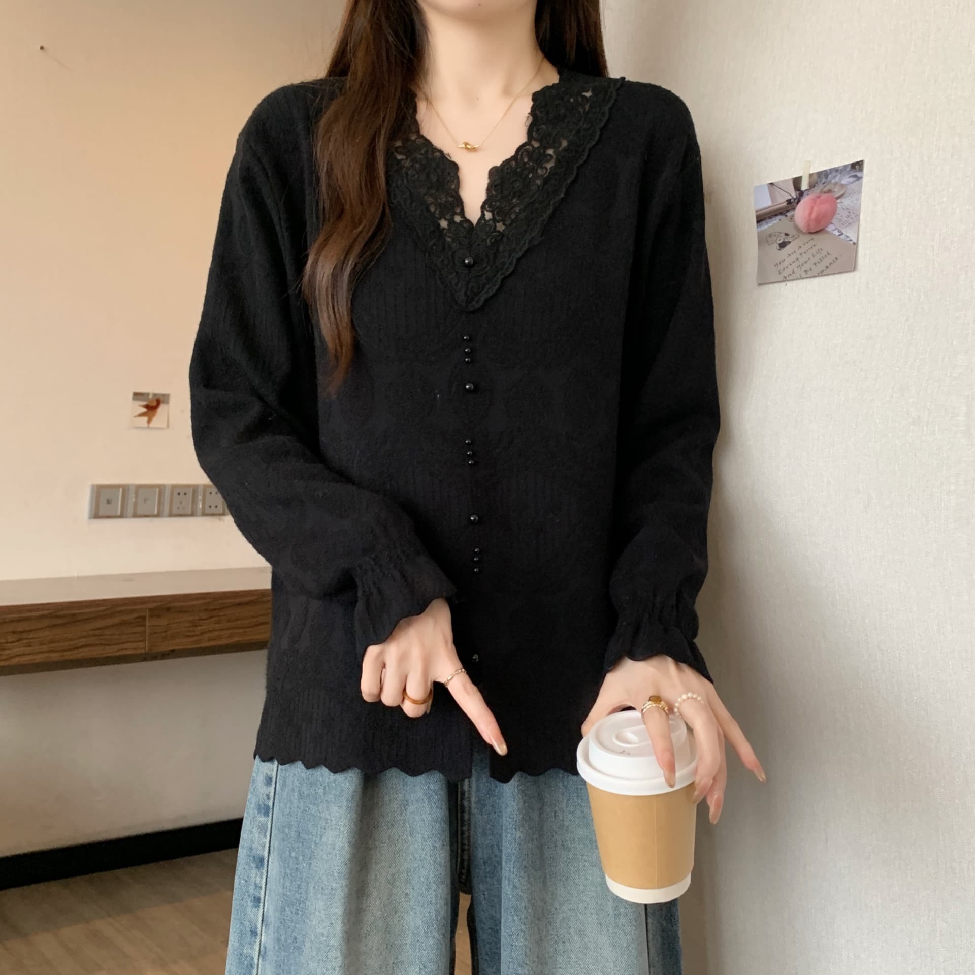 실사 통통한 여동생 빅 사이즈 여성 의류 새로운 무거운 작업 고급 디자인 센스 레이스 나팔 긴팔 V넥 맨위 상세 이미지 7