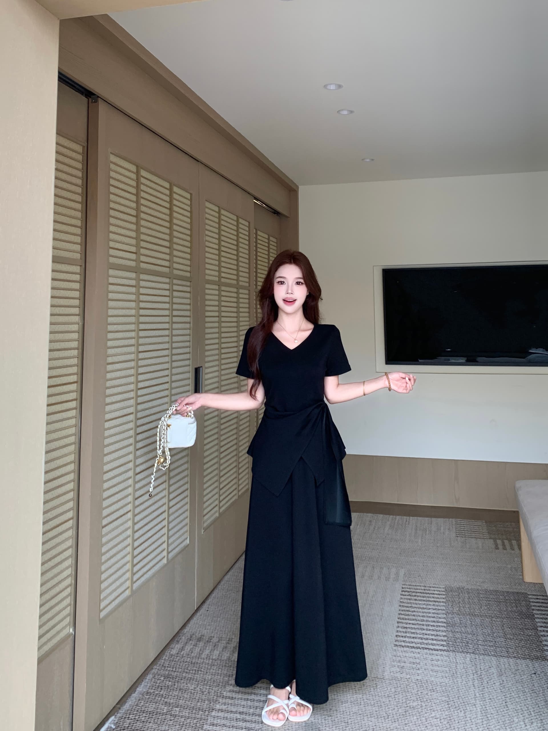 실사 통통한 여동생 빅 사이즈 여성 의류 여름 새로운 패션 미니멀리즘 불규칙 반팔 티셔츠 반신 스커트 투피스 세트 상세 이미지 4