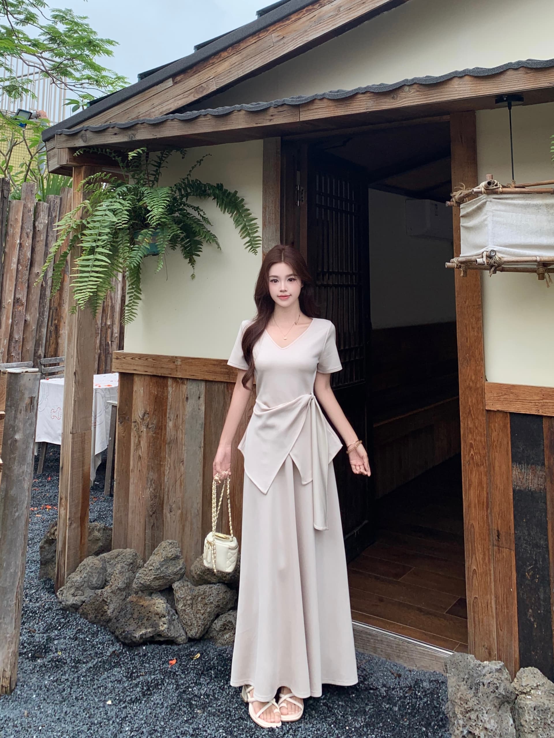 실사 통통한 여동생 빅 사이즈 여성 의류 여름 새로운 패션 미니멀리즘 불규칙 반팔 티셔츠 반신 스커트 투피스 세트 상세 이미지 16