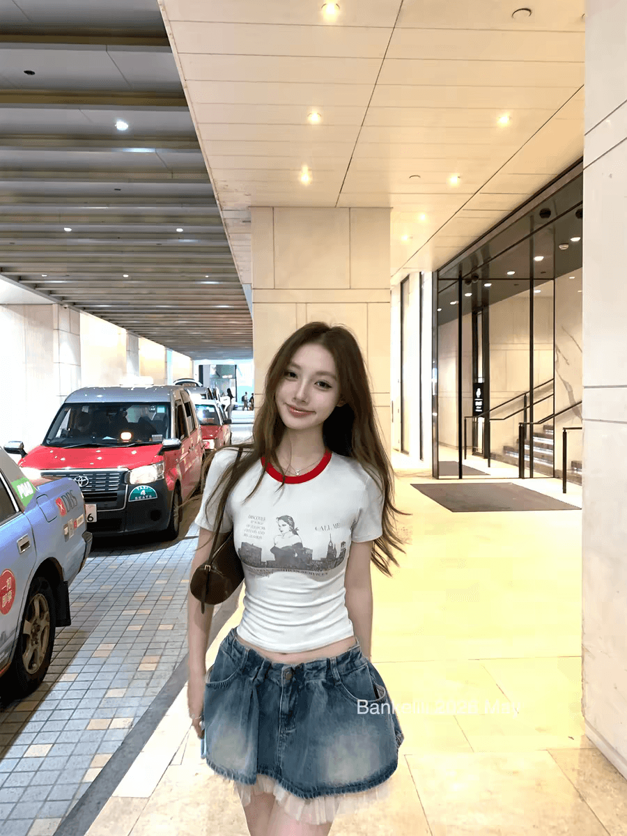 밤나무 코코아 bankelili jennie 지점 자르다 당겨서 같은 단락 섹시함 핫걸 마 오래된 포스터 반팔 여성 여름