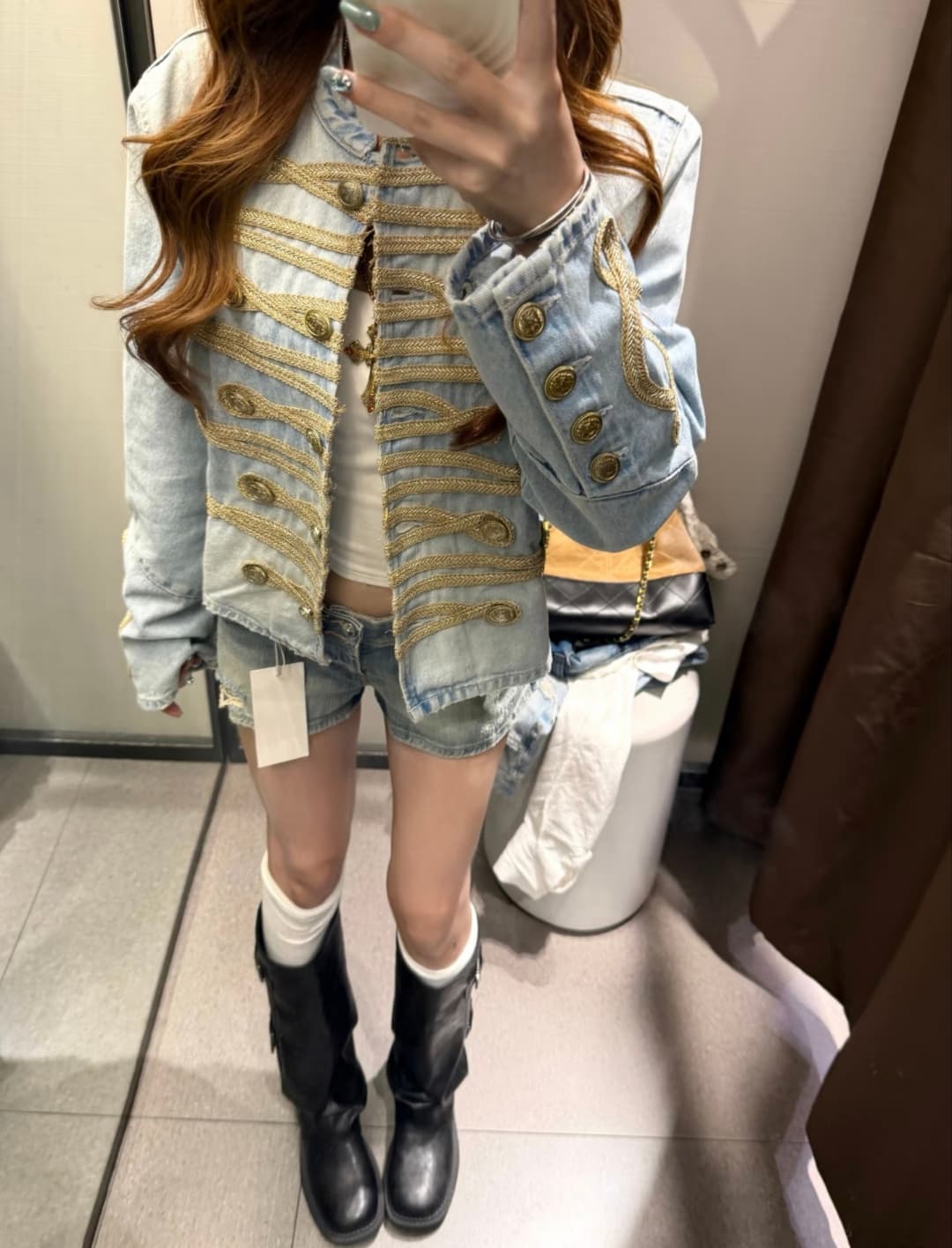 2026 가을 신제품 라운드 넥 단추 장식 해적 할아버지 나폴레옹 데님 짧은 여성 코트 상세 이미지 6