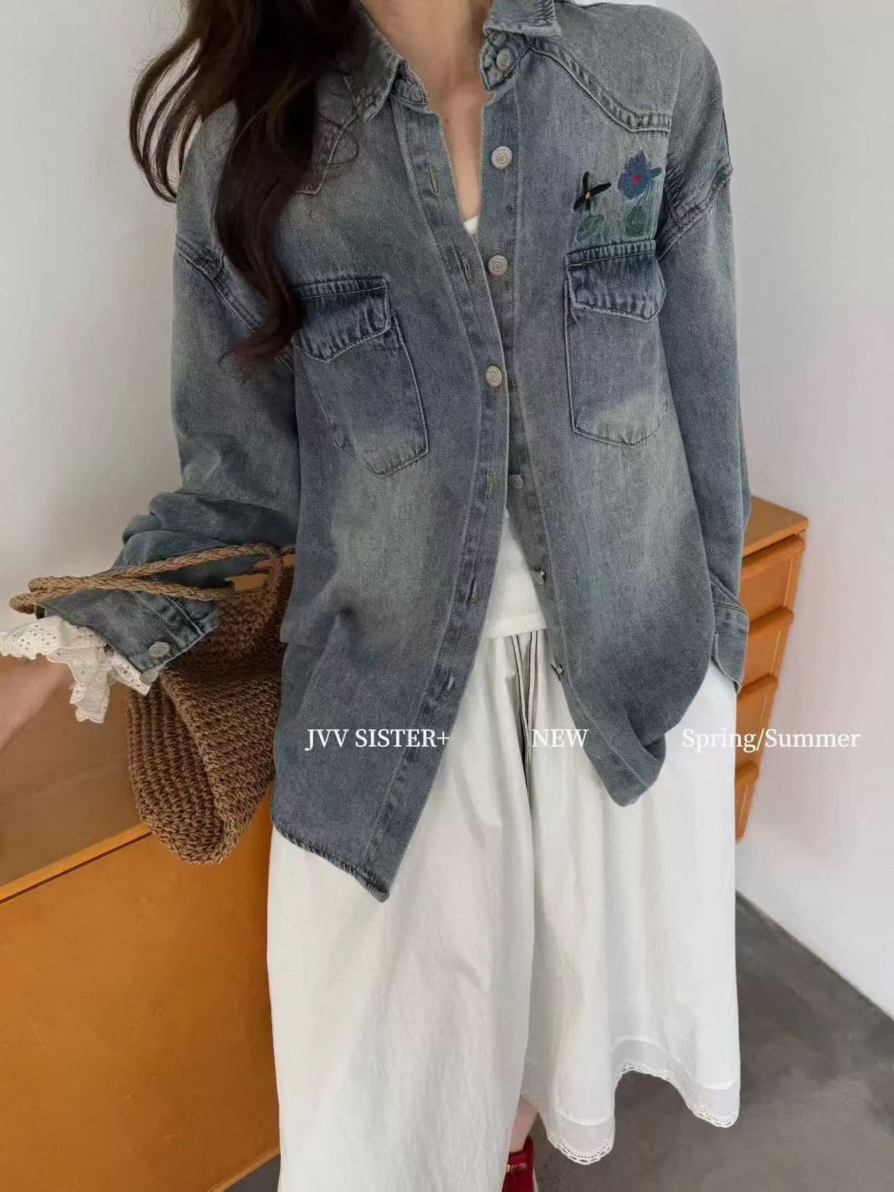 jvvsister 봄 드레스 한국 스타일 자수 꽃 프린트 마 오래된 데님 셔츠 맨위 다용도 루즈핏 느긋한 재킷 이미지 2