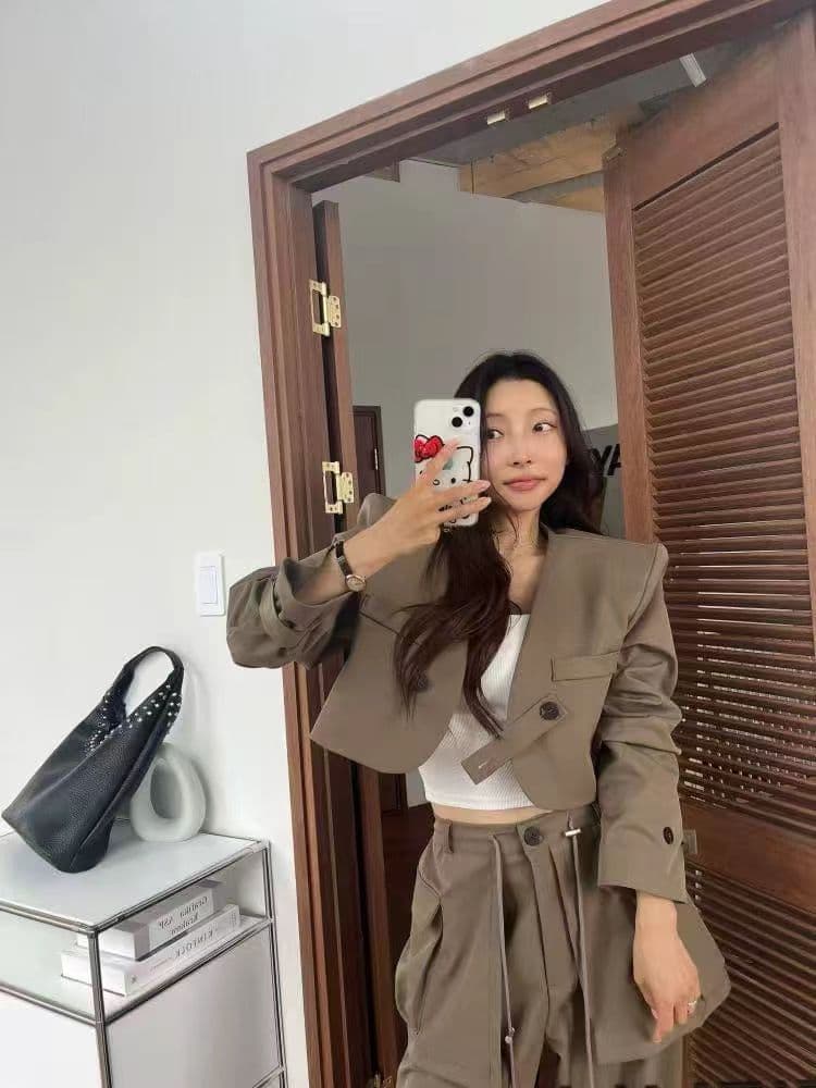 한국 행침 벨트 블레이저 여성 짧은 품격 다용도 펌프 로프 허리 수축 랩스커트팬츠 펌프 로프 조거 캐주얼 바지 세트 상세 이미지 5