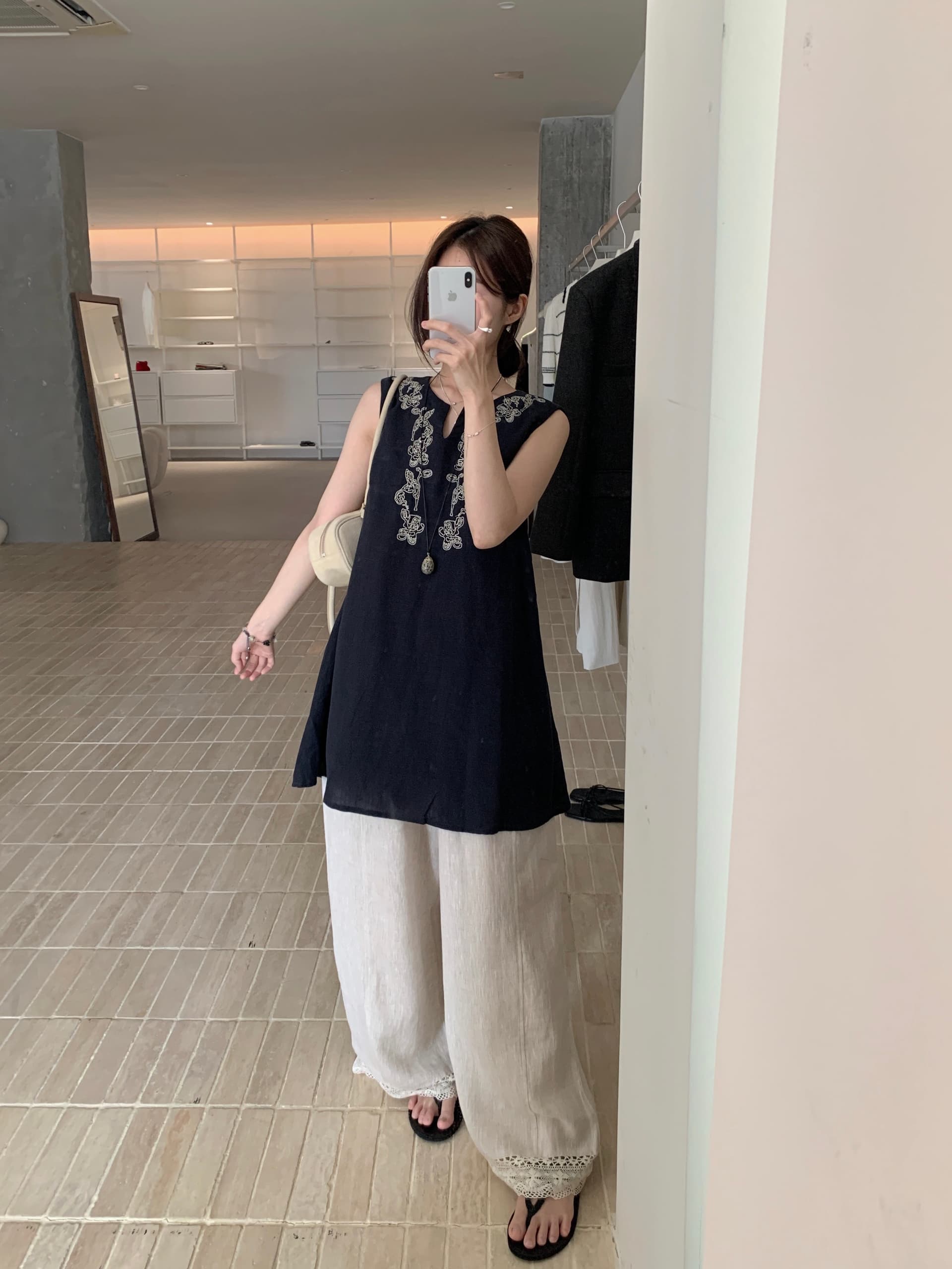 지금 huo chic 다용도 작은 격자 자수 면 린넨 민소매 드레스 이미지 4