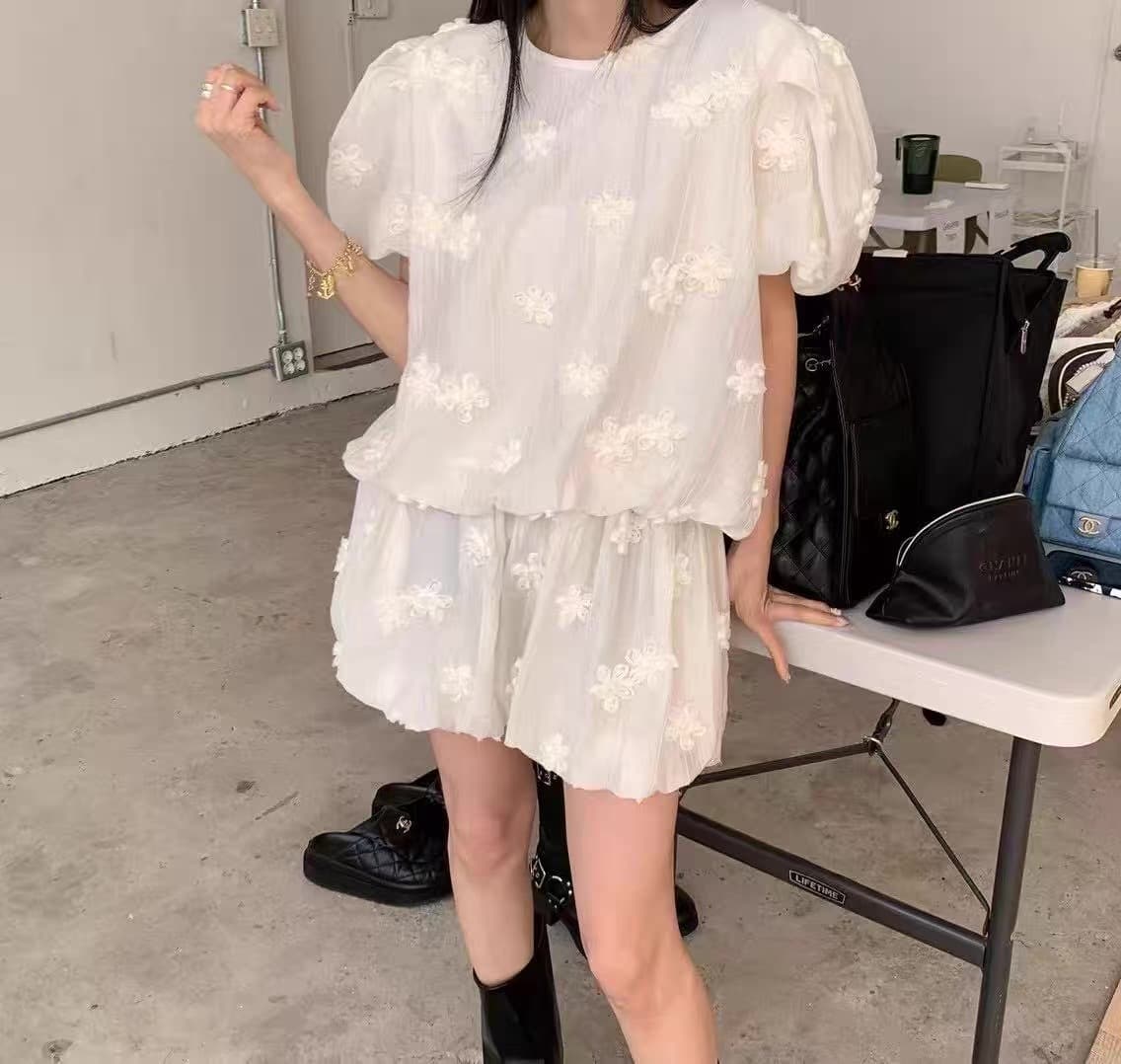chic 다용도 작은 대중 패션 개성 거품 소매 꽃 반바지 세트 투피스 세트 이미지 3