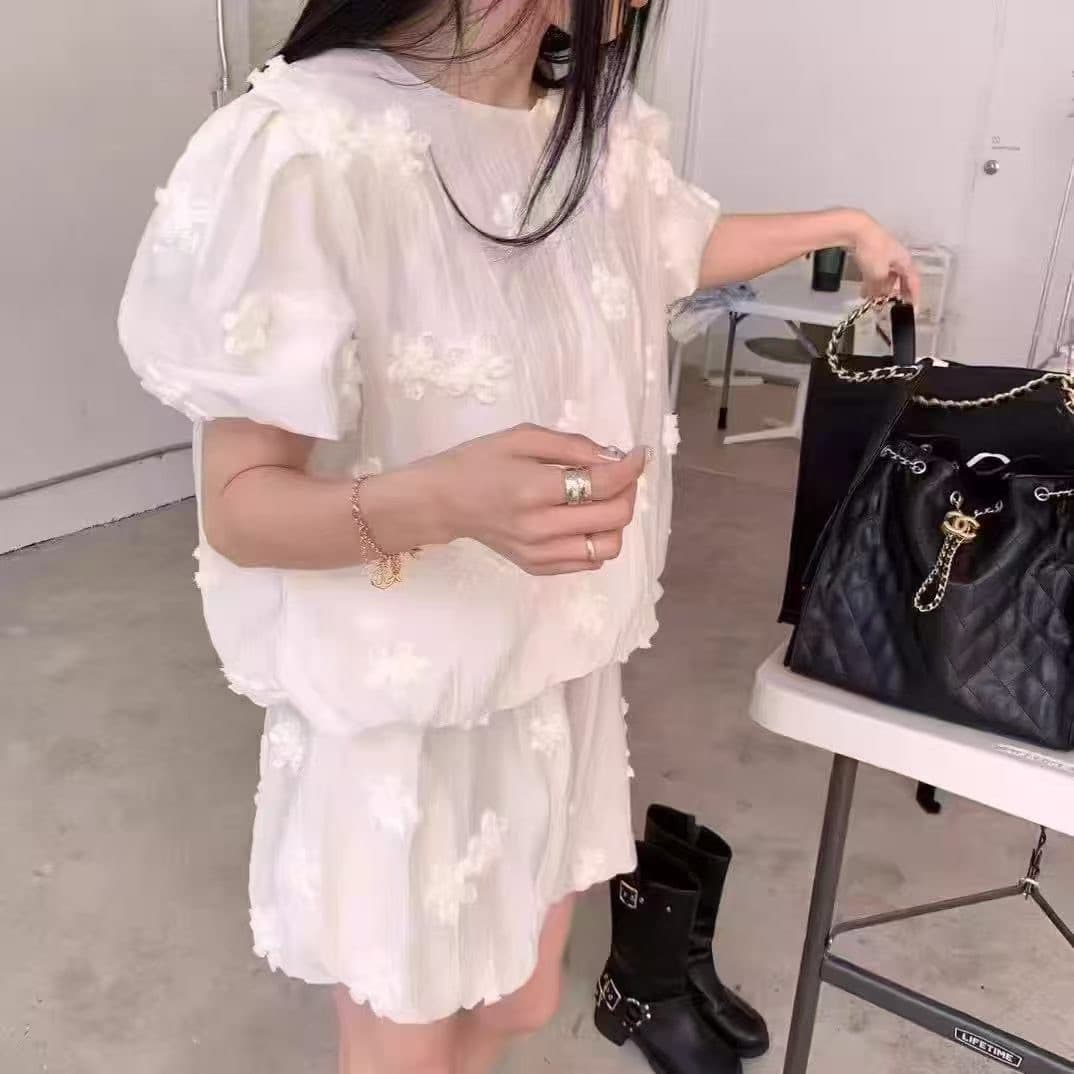 chic 다용도 작은 대중 패션 개성 거품 소매 꽃 반바지 세트 투피스 세트 상세 이미지 8