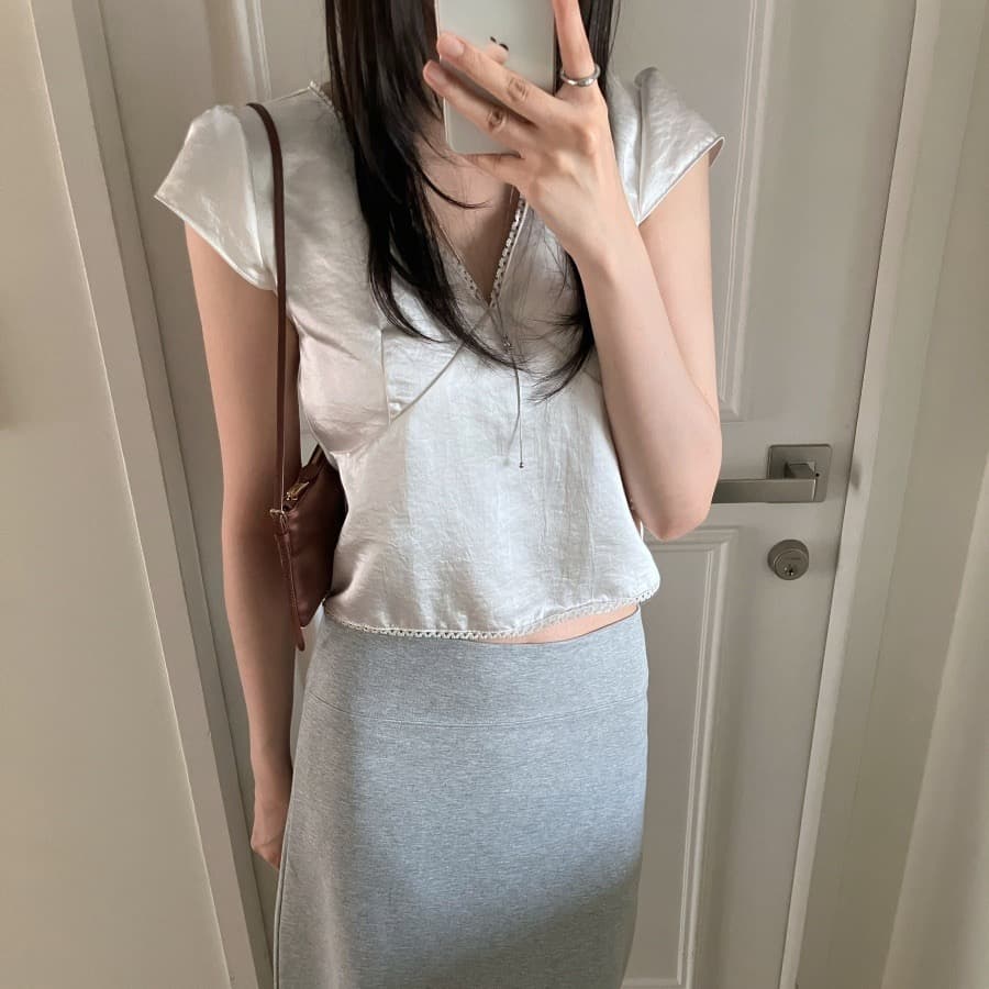 chic 한국 ins 여름 레이스 패치워크 새틴 반팔 맨위 상세 이미지 29