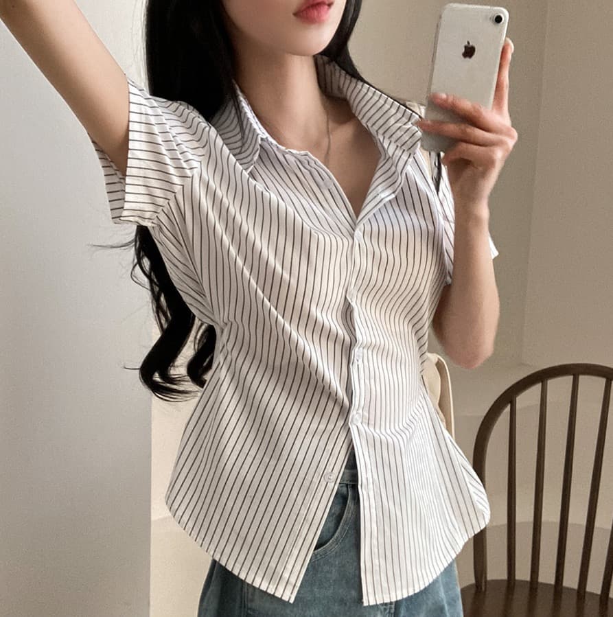재고 있음 chic Chic 디자인 센스 작은 대중 스트라이프 단추 허리 수축 셔츠 맨위 슬림해 보이는 셔츠 상세 이미지 22