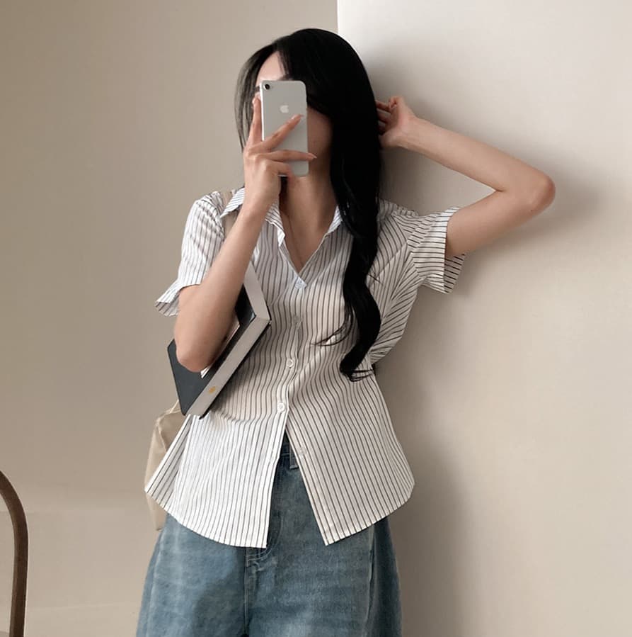 재고 있음 chic Chic 디자인 센스 작은 대중 스트라이프 단추 허리 수축 셔츠 맨위 슬림해 보이는 셔츠 상세 이미지 26