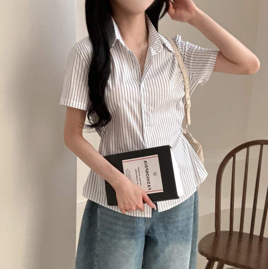 재고 있음 chic Chic 디자인 센스 작은 대중 스트라이프 단추 허리 수축 셔츠 맨위 슬림해 보이는 셔츠 상세 이미지 27