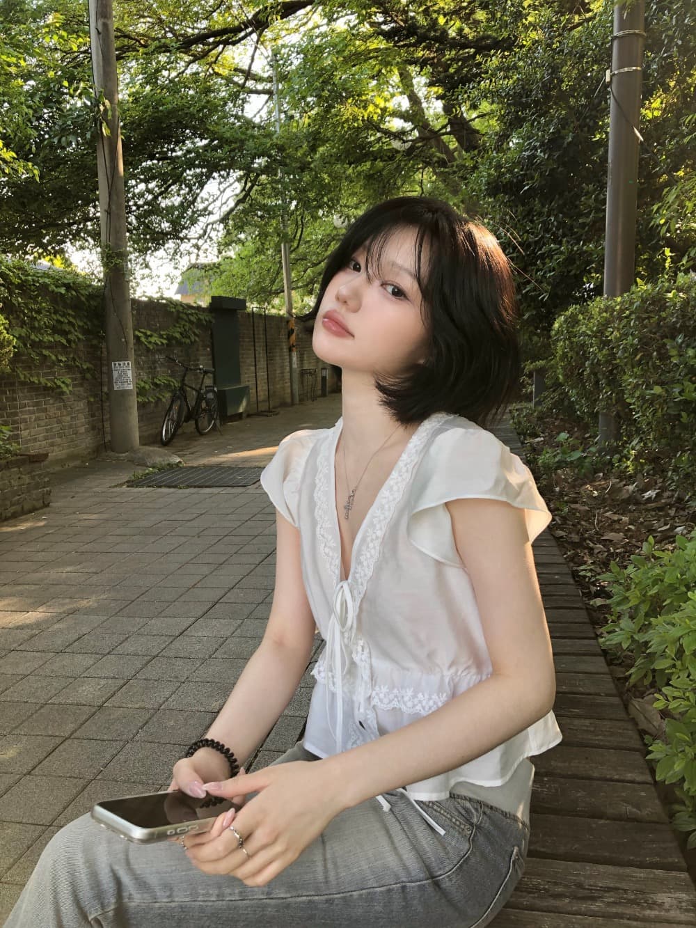 한국 스타일 프랑스식 달콤함 레이스 V넥 거품 소매 레이스업 V넥 프릴 반팔 셔츠 여성 상세 이미지 16
