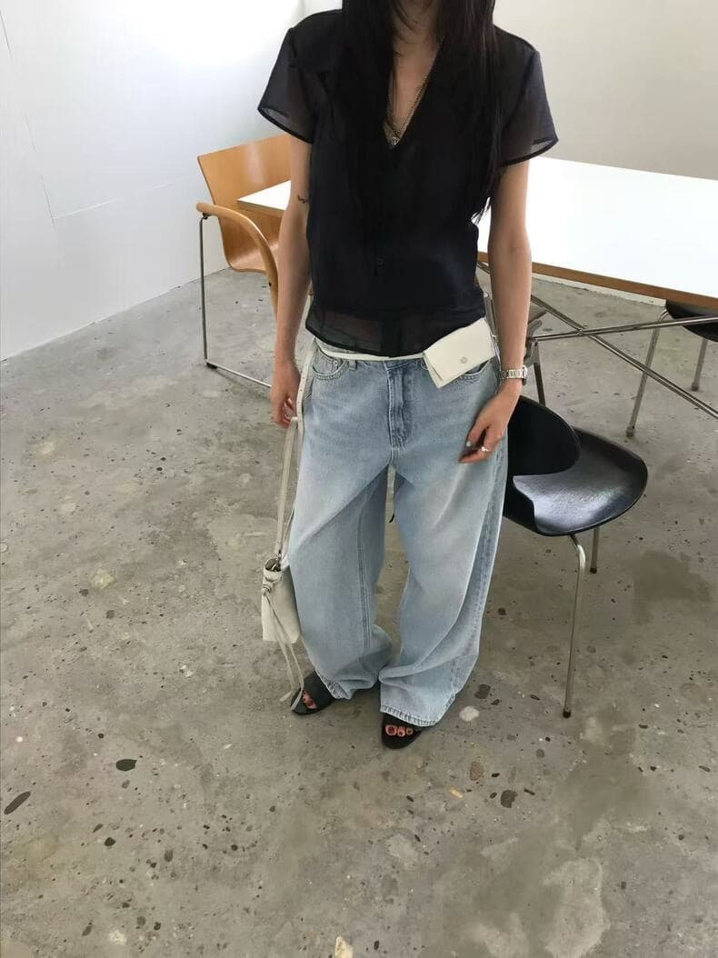 재고 있음 2026 여름 다용도 폴로 칼라 레이스업 행침 목 슬립 페이크 레이어드 반팔 셔츠 상세 이미지 9