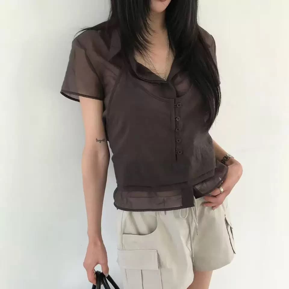 재고 있음 2026 여름 다용도 폴로 칼라 레이스업 행침 목 슬립 페이크 레이어드 반팔 셔츠 상세 이미지 17