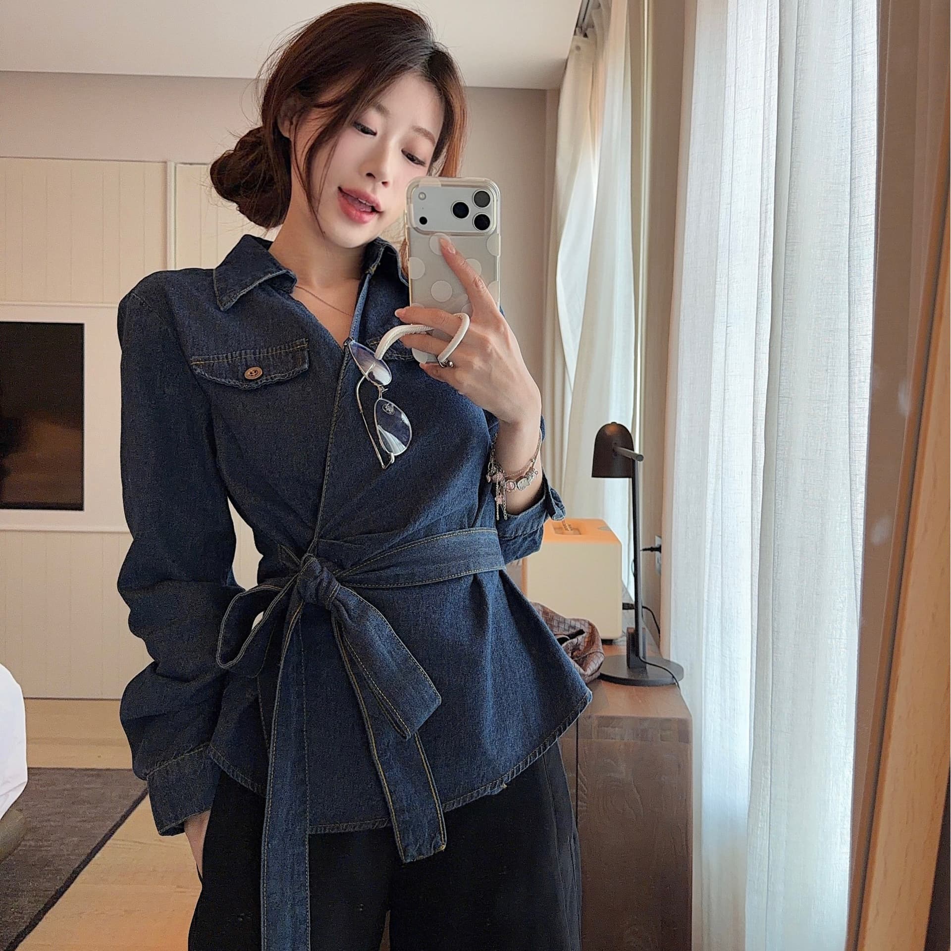 실사 정가 쇼트 스타일 항구 바람 레트로 슬림해 보이는 데님 셔츠 디자인 센스 작은 대중 레이스업 외국 가스 재킷 맨위 이미지 5