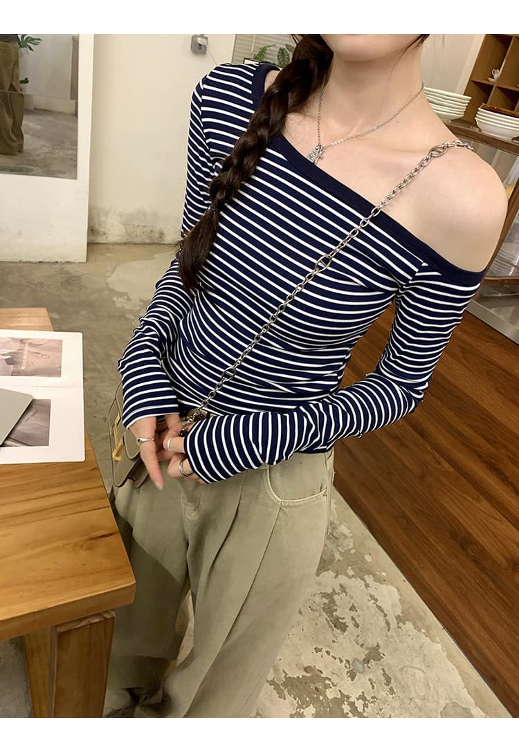스트라이프 배색 비스듬한 칼라 오프숄더 긴팔 티셔츠 여성 봄 가을 새로운 몸매 가꾸기 기본 셔츠 인사이드 가져 가라. 쇼트 스타일 맨위 상세 이미지 18