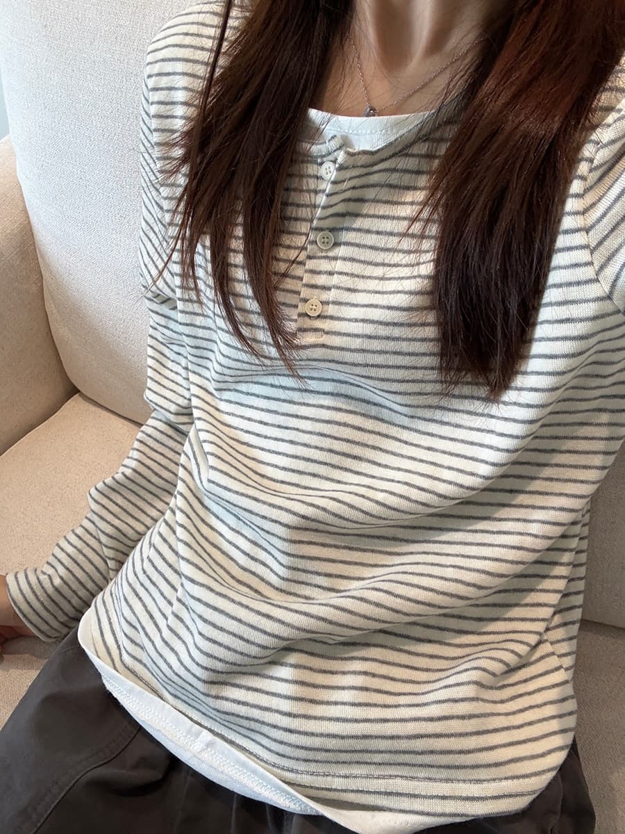 경관 그림 한 부서 스트라이프 페이크 레이어드 헨리 칼라 긍정적 인 어깨 긴팔 티셔츠 여성 가을 느긋한 루즈핏 기본 셔츠 맨위 이미지 3