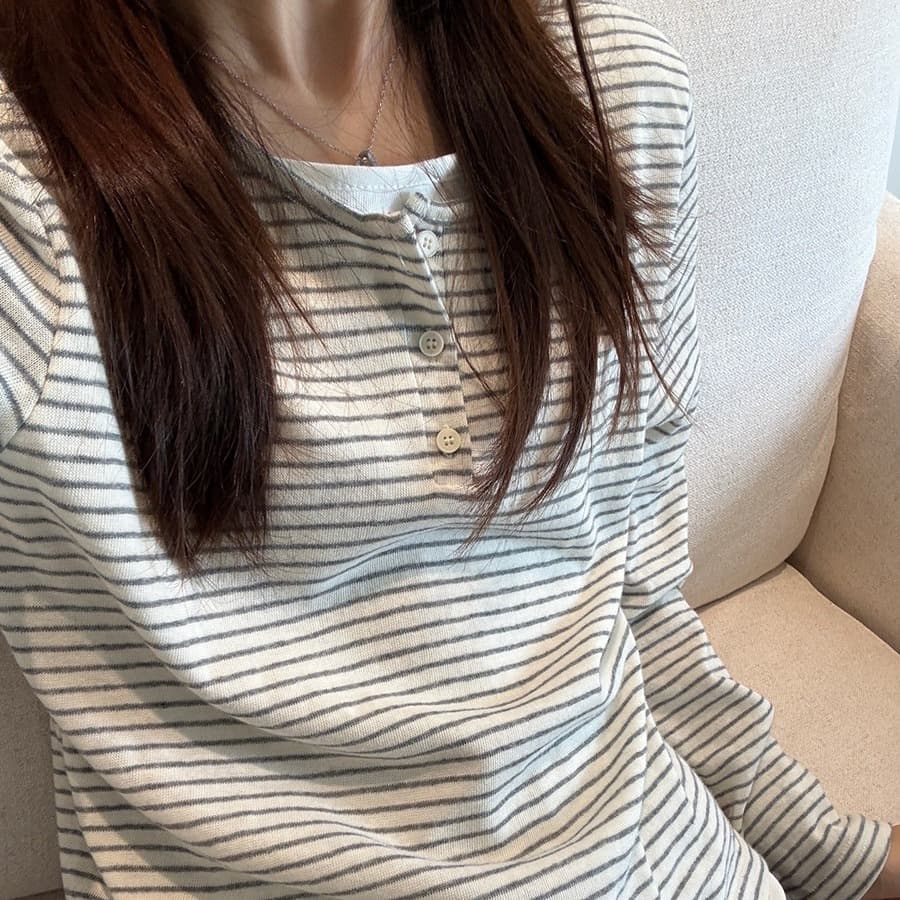 경관 그림 한 부서 스트라이프 페이크 레이어드 헨리 칼라 긍정적 인 어깨 긴팔 티셔츠 여성 가을 느긋한 루즈핏 기본 셔츠 맨위 이미지 5
