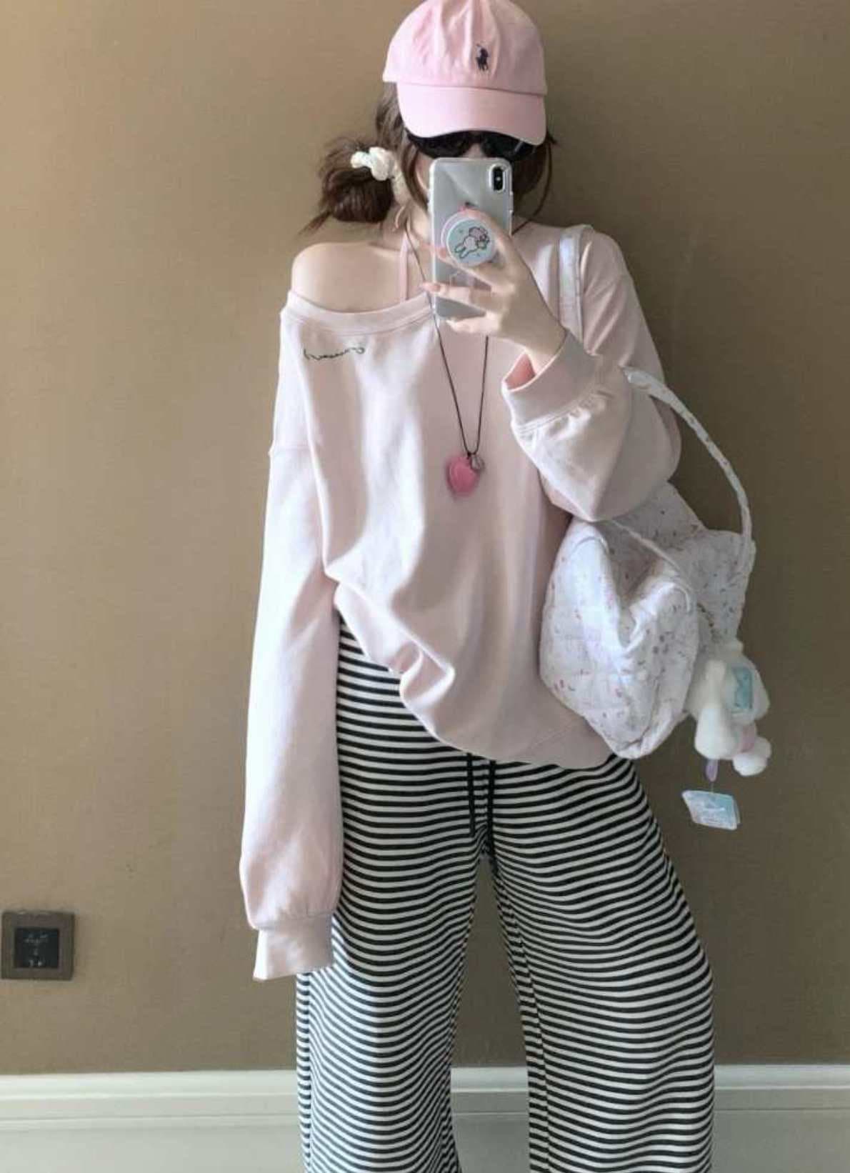 원본 품질 자수 한 부서 느긋한 소녀 센스 핑크색 비스듬한 어깨 대 네클라인 오프숄더 후드티 여성 풀오버 맨위 상세 이미지 2