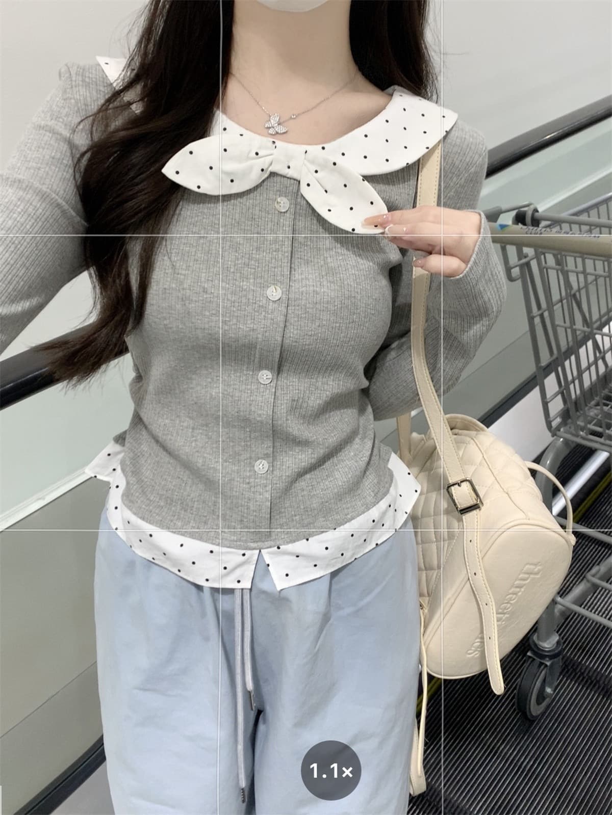 페이크 레이어드 레이스업 나비 매듭 도트 무늬 기본 셔츠 여성 2025 년 가을 겨울 인사이드 가져 가라. 작은 키 몸매 가꾸기 슬림해 보이는 맨위 상세 이미지 3