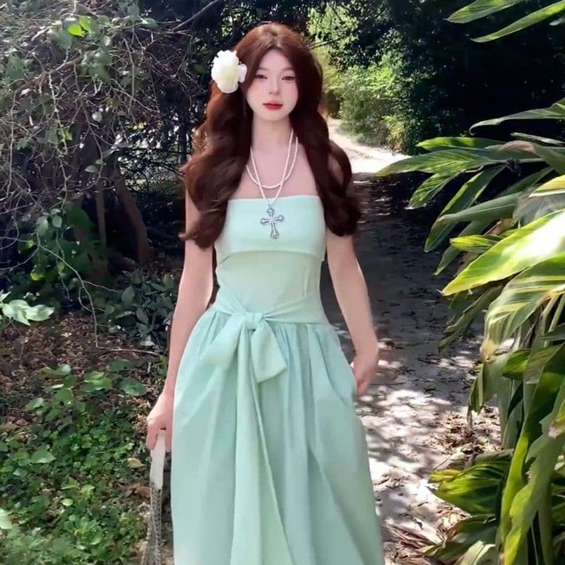 2026 여름 새로운 프랑스식 박하 녹색 튜브탑 드레스 아이들 해변가 휴가 바람 허리 수축 오프숄더 롱 스커트 이미지 4