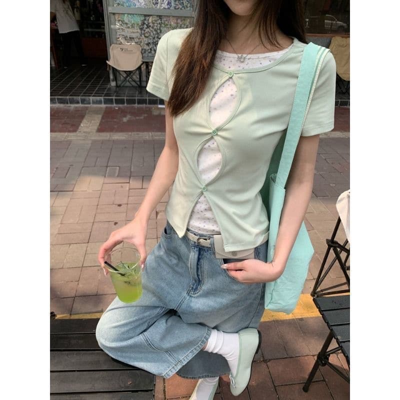 여름 순면 새로운 녹색 싸움 꽃무늬 페이크 레이어드 쇼트 스타일 홀로우 아웃 긍정적 인 어깨 반팔 티셔츠 여성 몸매 가꾸기 작은 맨위 이미지 5
