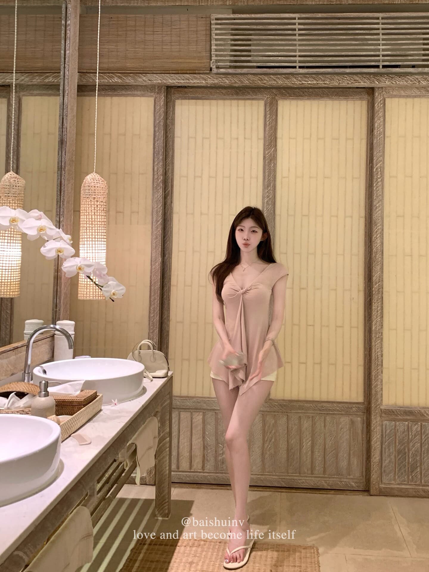260 그램 사람들 면 십자가 비틀림 디자인 핫걸 티셔츠 여성 여름 캐주얼 바람이 아닙니다. 규칙 허리 수축 도루 가을 센스 맨위 상세 이미지 4