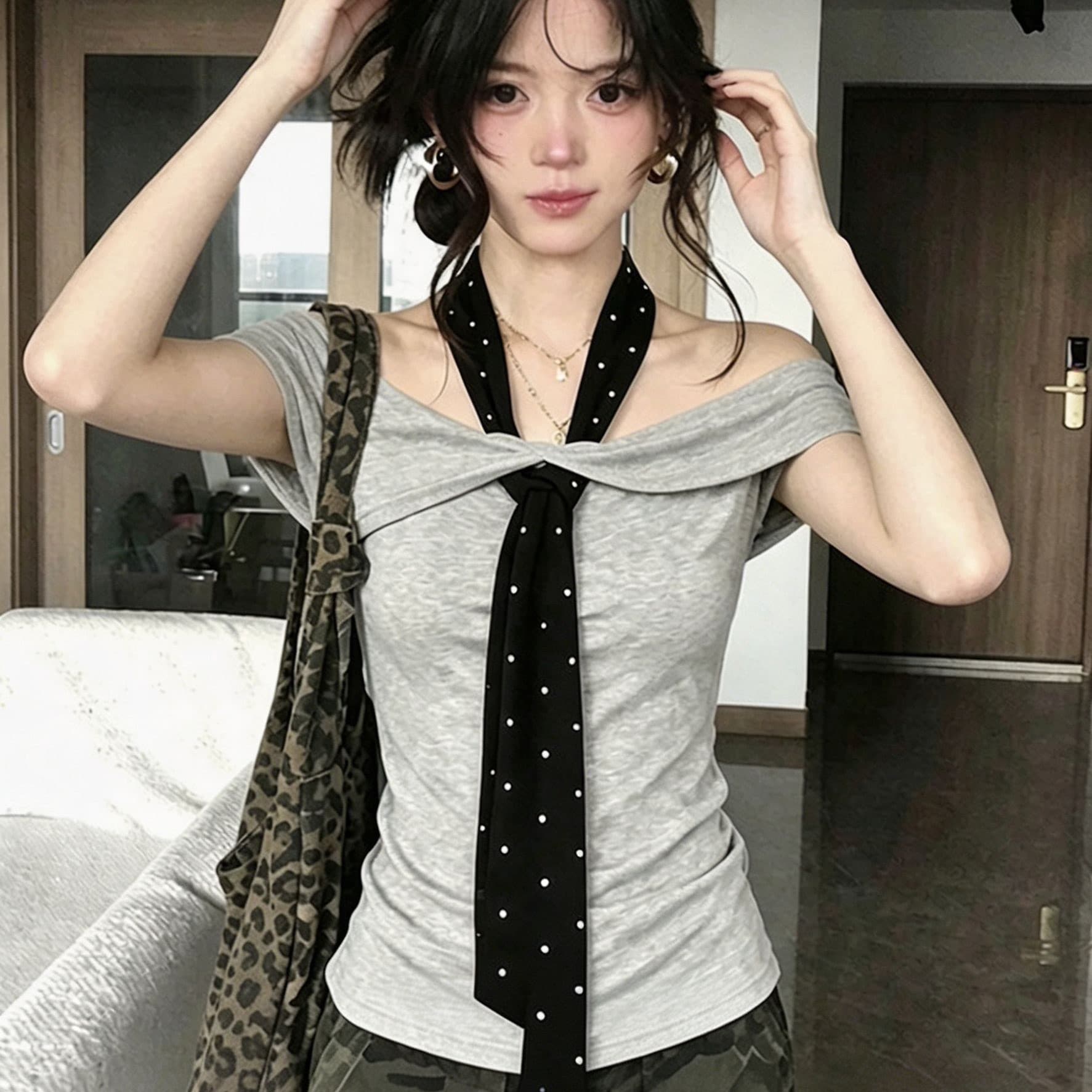 사람들 면 260 그램 핫걸 바람 도트 무늬 스트랩 오프숄더 행침 목 티셔츠 여성 여름 주름 허리 수축 오프숄더 맨위 상세 이미지 9