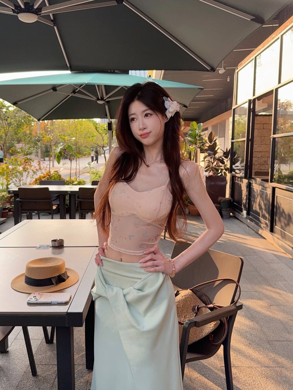 2026 봄 여름 새로운 몸매 가꾸기 슬림해 보이는 작은 대중 부드러운 바람 캐미솔 나팔 소매 맨위 오픈 가디건 두 세트 상세 이미지 4